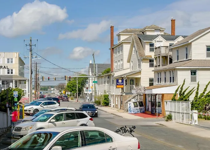 Walk To And Boardwalk Ocean *